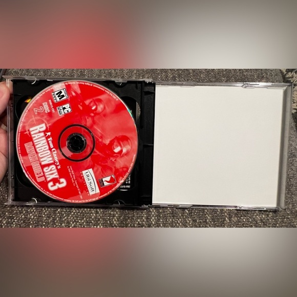 2003 PC CD ROM Tom Clancy's Rainbow Six 3 Raven Shield 2 disc Rated M - Picture 5 of 7